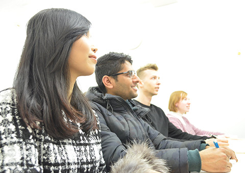 Lessons preparing for the JLPT and EJU 